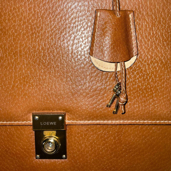 Loewe LOEWE Madrid Vintage Leather Men’s Briefcase - Picture 8 of 16